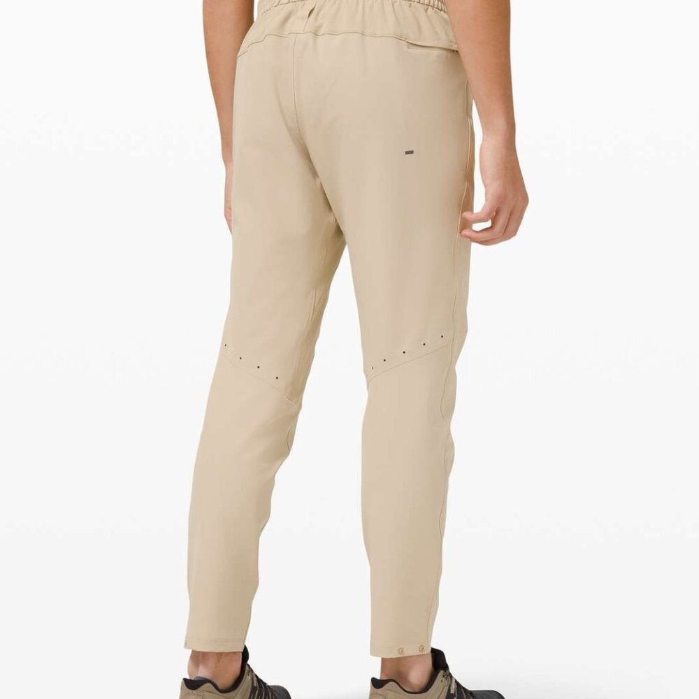 Lululemon License To Train Pant 30" Men's Pants Size XXL - Picture 2 of 16